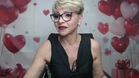 EllaBonito online show from April 19, 8:46 am