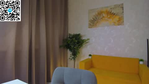 Sweet Ella online show from March 15, 4:13 pm