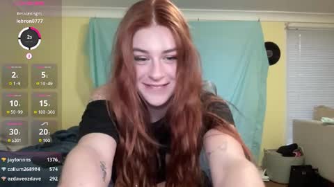 ellaaaa online show from July 30, 7:18 am