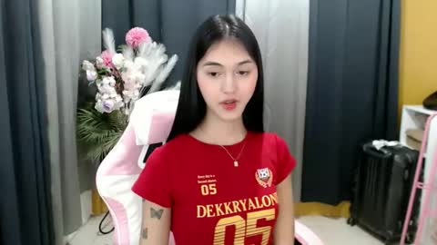 ELLA online show from March 22, 1:36 pm