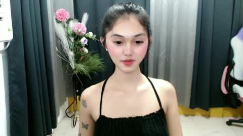 Snapshot of ellamiller69 chatting on June 21, 1:57 pm ELLA online show from June 21, 1:57 pm