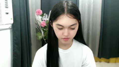 Snapshot of ellamiller69 chatting on July 2, 5:52 pm ELLA online show from July 2, 5:52 pm