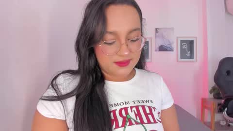 Ella online show from January 7, 12:18 pm