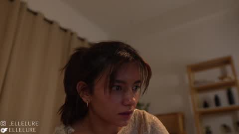 Linda Restrepo online show from February 5, 11:39 pm