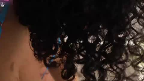 Snapshot of ellette_ chatting on June 29, 9:26 pm princess online show from June 29, 9:26 pm