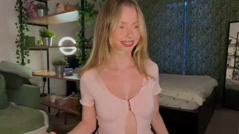 Ellie  --- Ill see you either on Friday or Saturday and definitely on Sunday  online show from March 27, 4:51 pm