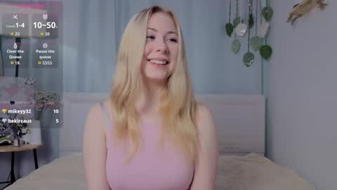 Ellie online show from January 11, 9:25 am