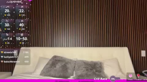 ellie online show from July 10, 4:28 am