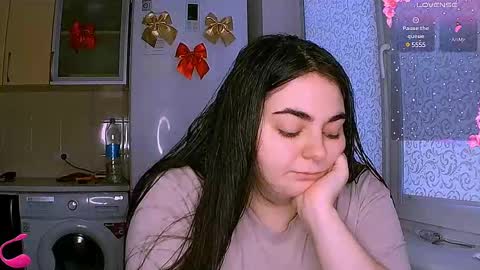 Ellie online show from February 2, 1:30 pm