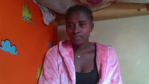 Ellodi online show from May 16, 1:02 am