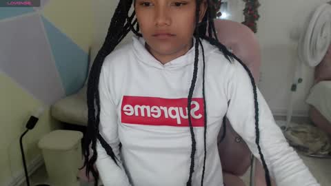 Elly online show from December 30, 11:26 am