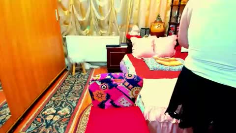 ellyhot53 online show from March 6, 2:46 pm