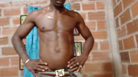 elmiltonnjakee online show from June 11, 2:53 am