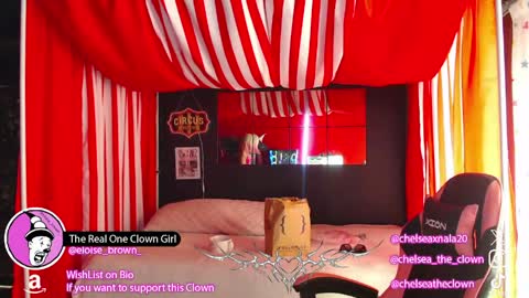 Chelsea  Please help me to reach 100 thumbs up online show from April 20, 7:48 pm