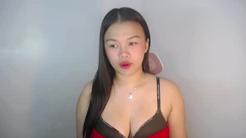 eloise_xpress online show from May 20, 3:24 am