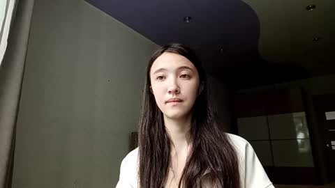 Elara online show from July 9, 2:15 am
