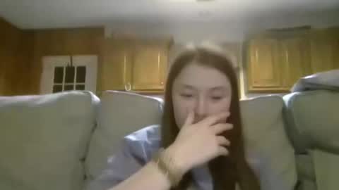 Elsie Rain online show from December 23, 2:20 am