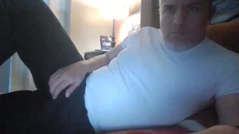 Snapshot of elvecinoequipadote chatting on February 6, 3:37 pm Peter spidy online show from February 6, 3:37 pm