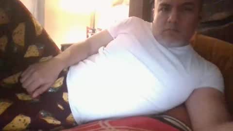 Snapshot of elvecinoequipadote chatting on February 16, 4:25 pm Peter spidy online show from February 16, 4:25 pm