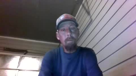 elwooood7 online show from May 3, 12:33 pm
