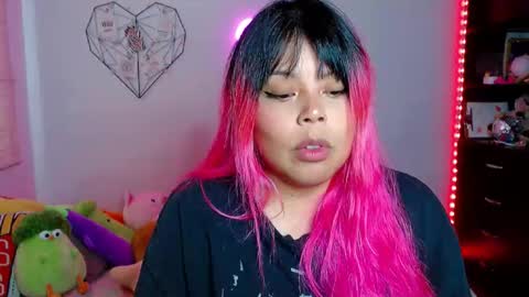 Ely online show from January 6, 8:45 pm