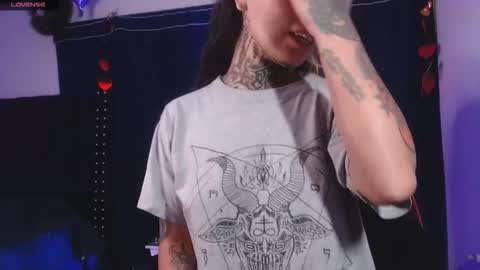 ema_ploxx online show from February 28, 4:46 am