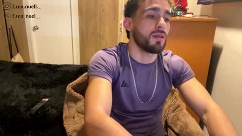 emanuell___ online show from June 9, 2:12 am