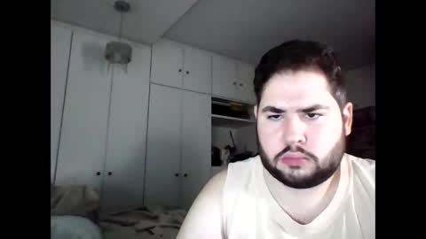 embarrassed_str8_3incher online show from April 27, 5:38 am