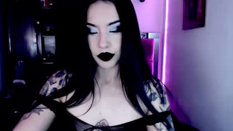 Emerald Black online show from June 15, 3:42 am