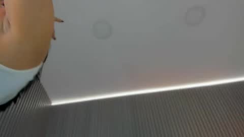 emelie_89 online show from December 20, 11:39 am