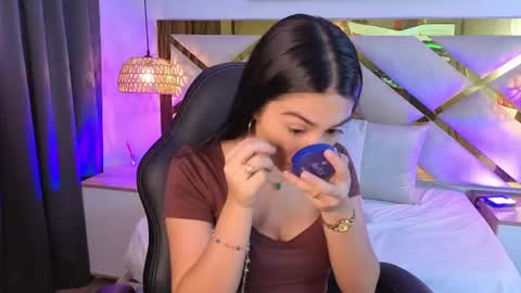 Emily  online show from June 27, 6:07 am