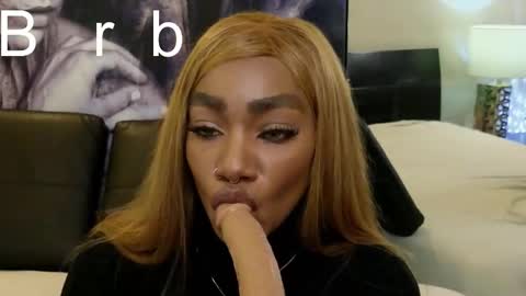 anyelii  online show from January 10, 9:11 am