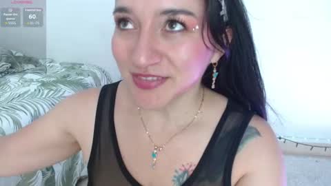 Snapshot of emelyross_ chatting on July 18, 8:34 pm emely ross online show from July 18, 8:34 pm