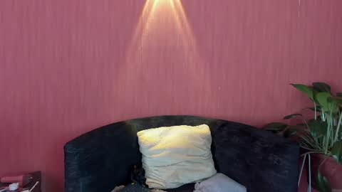 Snapshot of emigomez_ chatting on June 26, 5:50 pm Emilia Gomez online show from June 26, 5:50 pm