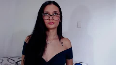 Val online show from March 22, 2:53 pm