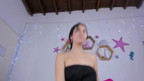 Emily  online show from February 13, 9:20 am