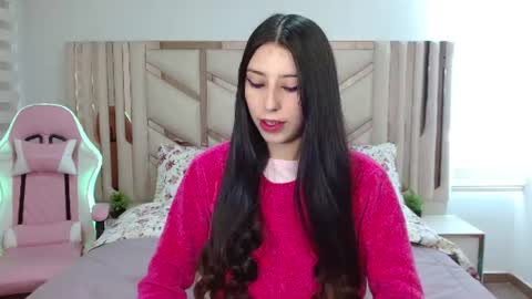 Emilee online show from July 22, 1:14 pm