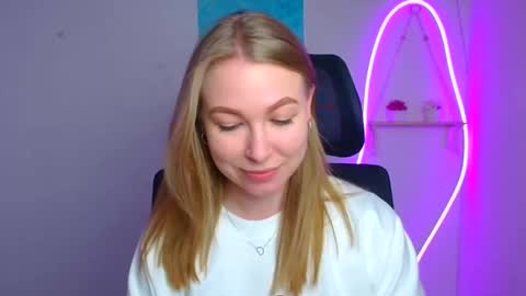 Emilia online show from March 26, 12:33 pm