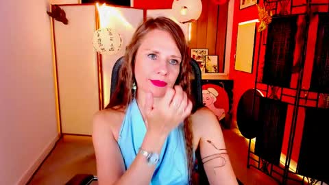 Emilia Bedy online show from June 8, 9:09 am