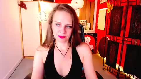Emilia Bedy online show from June 10, 9:19 am