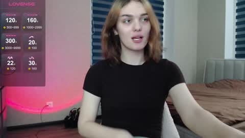 Emi online show from November 5, 9:48 pm