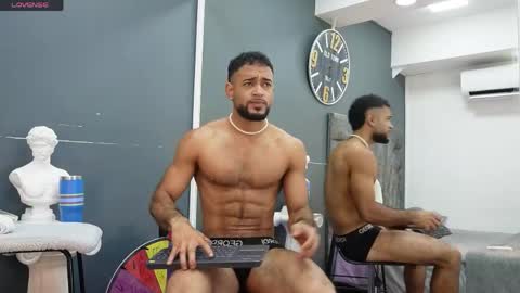 Emilio online show from April 2, 11:19 am