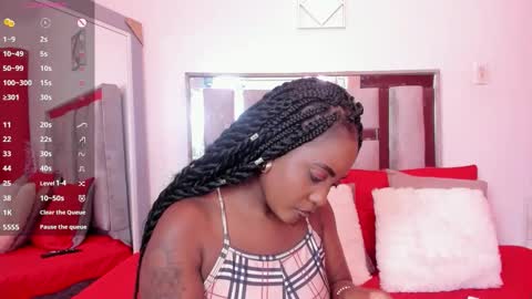 Emilly Roa online show from March 9, 7:29 pm