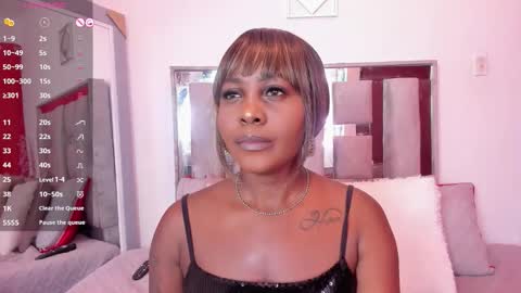 Emilly Roa online show from March 15, 5:52 pm