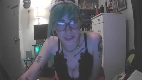 Emily Love online show from January 13, 12:49 am