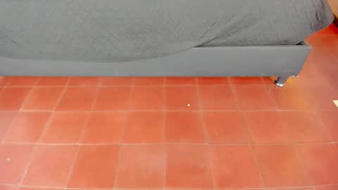 Emily  online show from February 5, 11:04 am