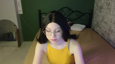 Emily online show from May 29, 12:52 am