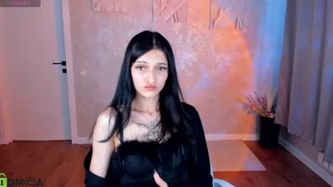Emily online show from July 2, 9:15 am