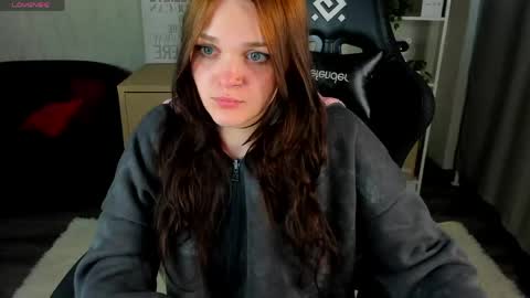 Emily online show from May 4, 1:01 am