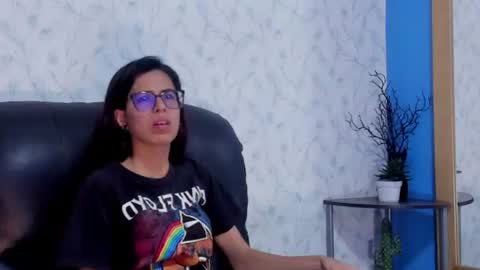 Emily online show from July 8, 3:38 pm
